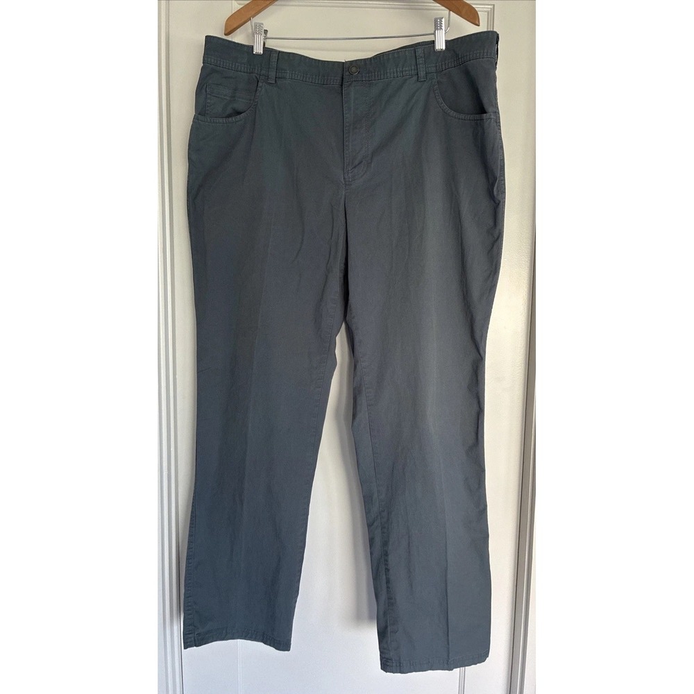 Columbia Rapid River 5 Pocket Travel Pants (Men's 40x32) Gray. Regular Fit